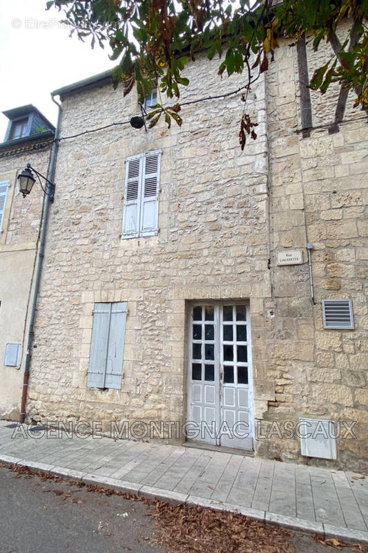 Maison à MONTIGNAC