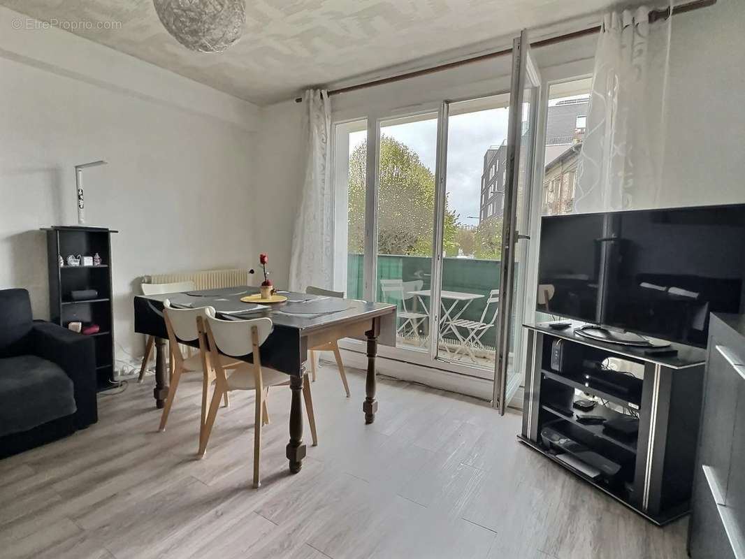 Appartement à MONTREUIL