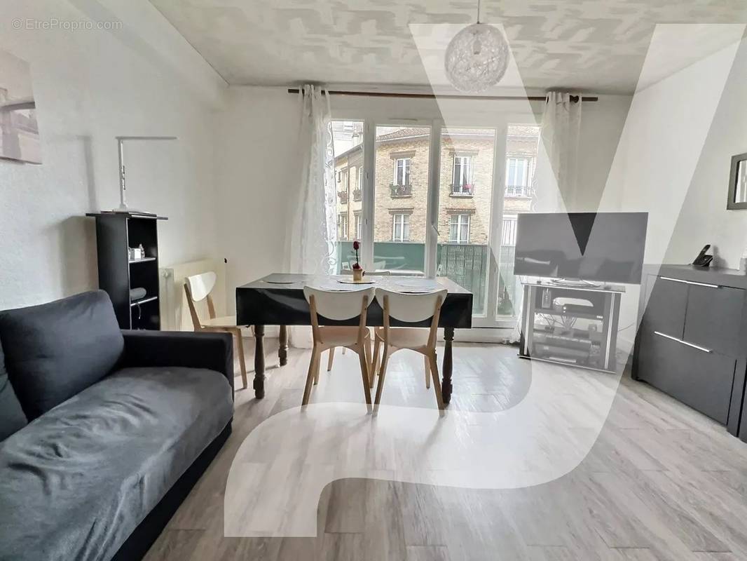 Appartement à MONTREUIL