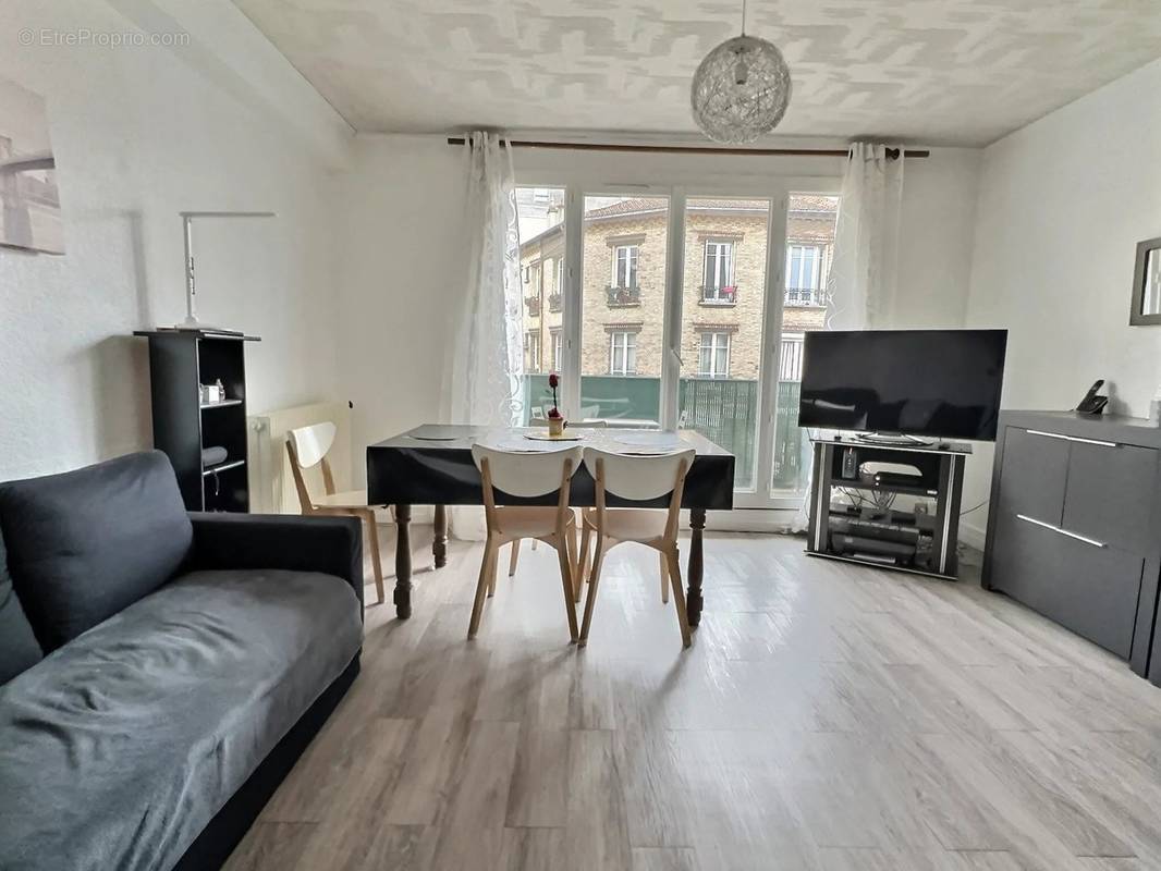 Appartement à MONTREUIL