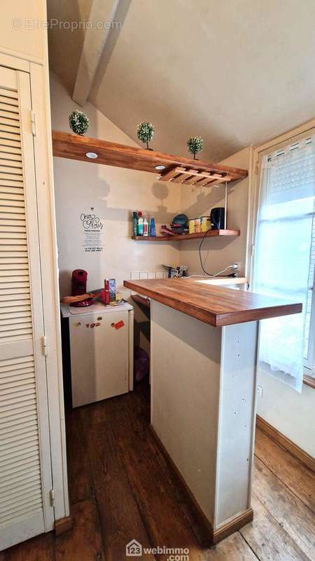 Un espace cuisine - Appartement à LAON