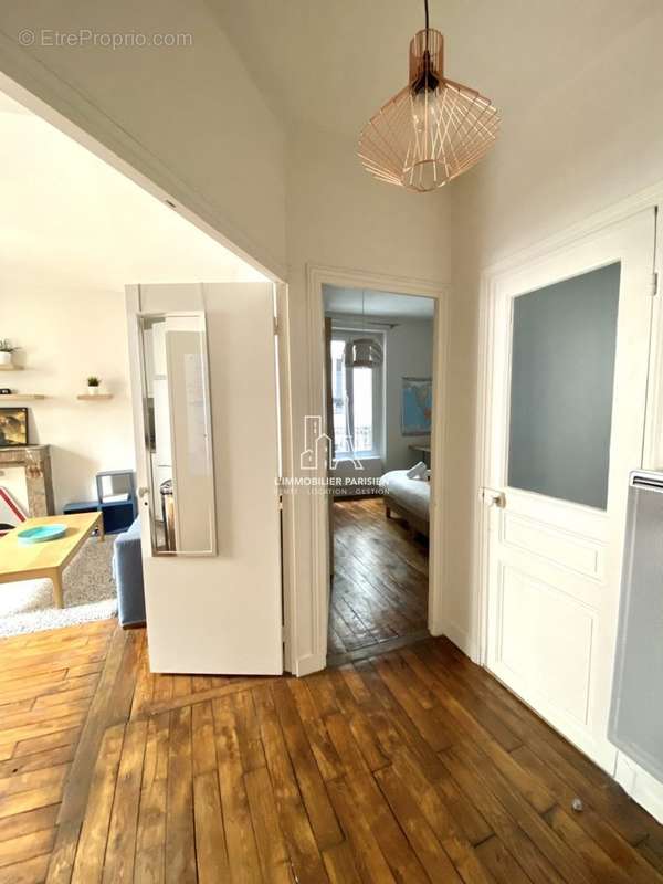 Appartement à PARIS-18E