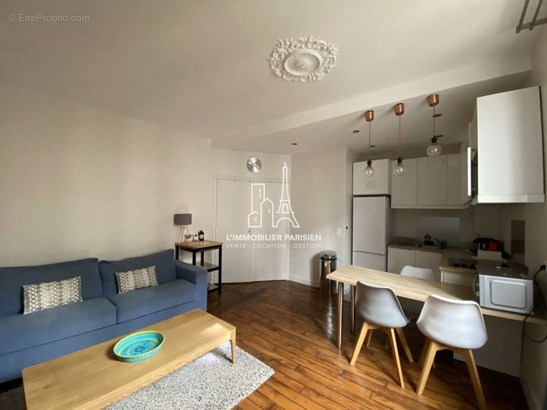 Appartement à PARIS-18E