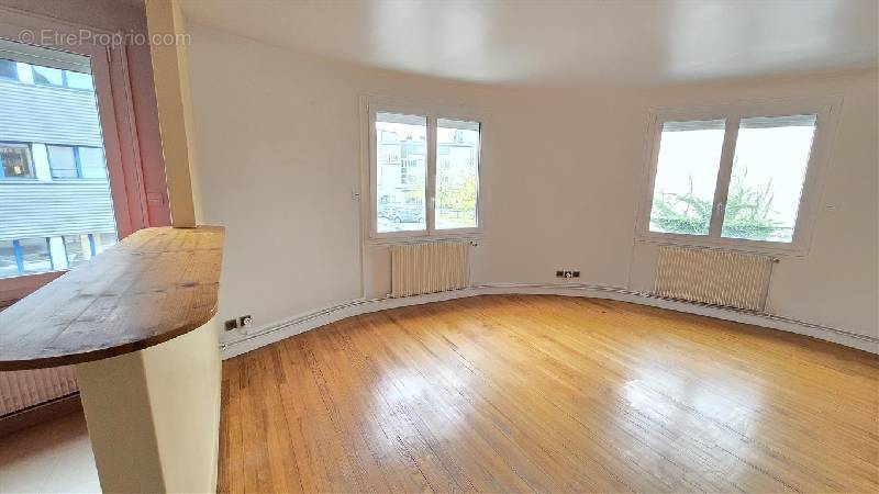 Appartement à SOTTEVILLE-LES-ROUEN