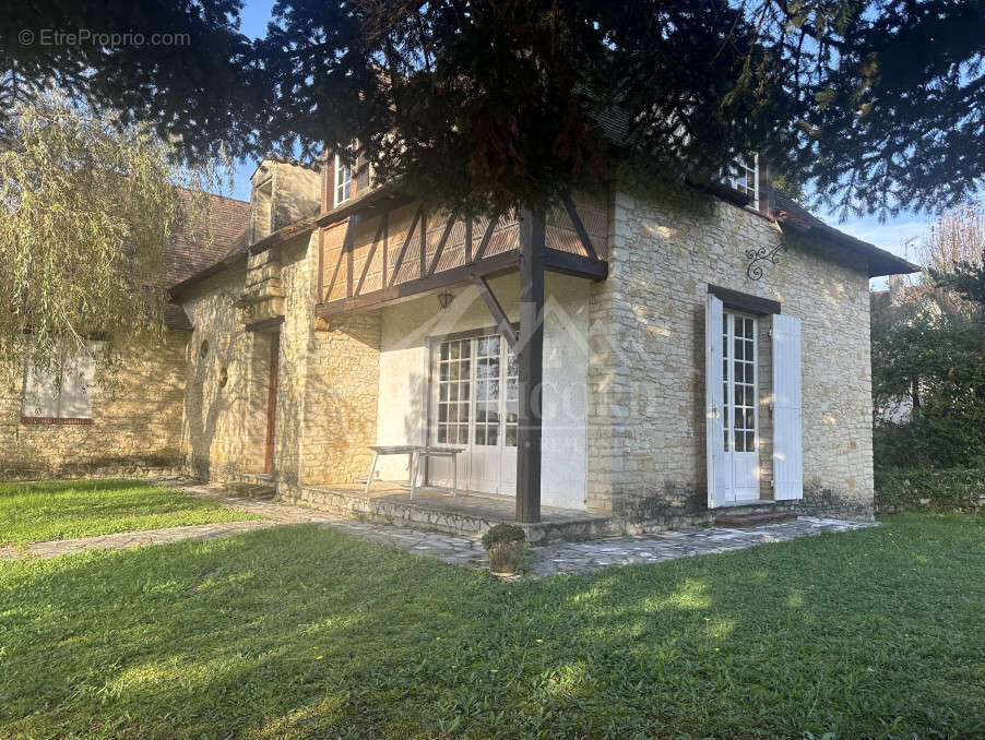 Maison à LALINDE