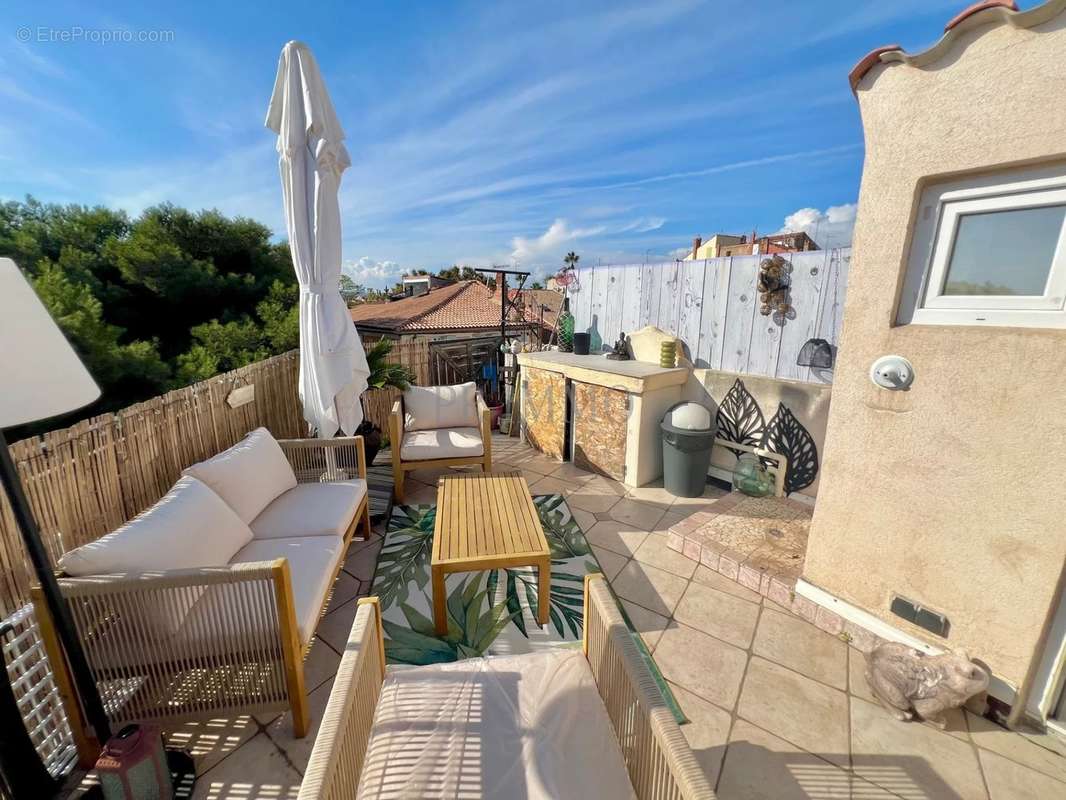 Appartement à FREJUS