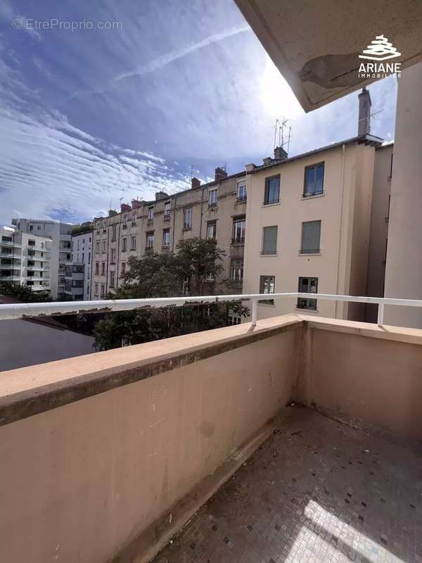 Appartement à LYON-7E