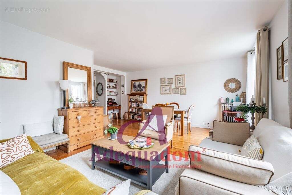 Appartement à BOIS-COLOMBES