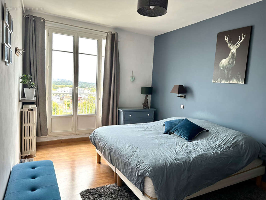 Appartement à SURESNES