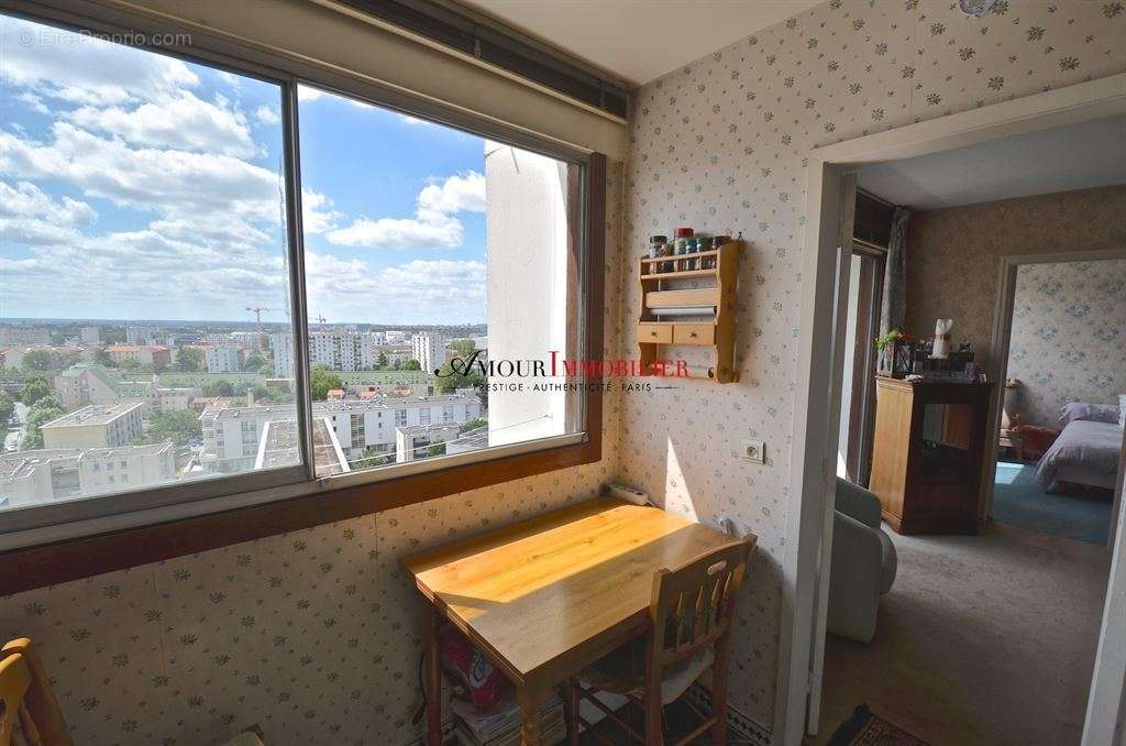 Appartement à COLOMBES