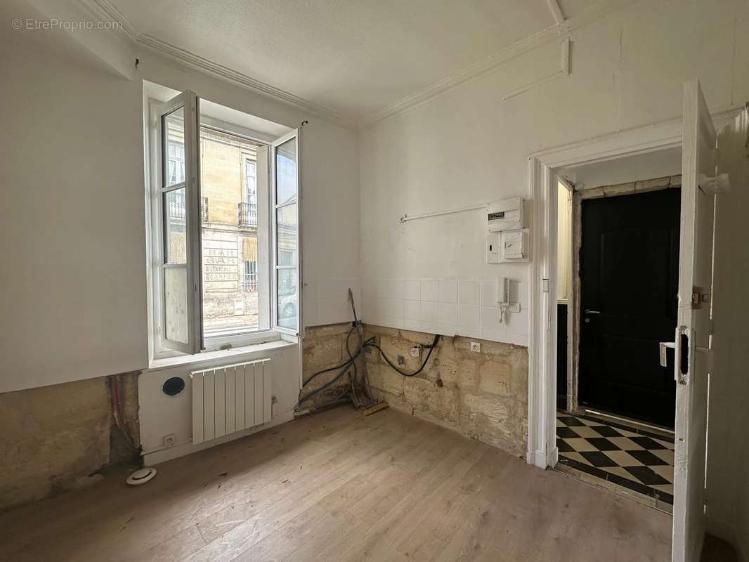 Appartement à BORDEAUX