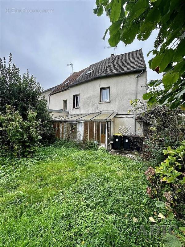 Maison à SAINT-MARD