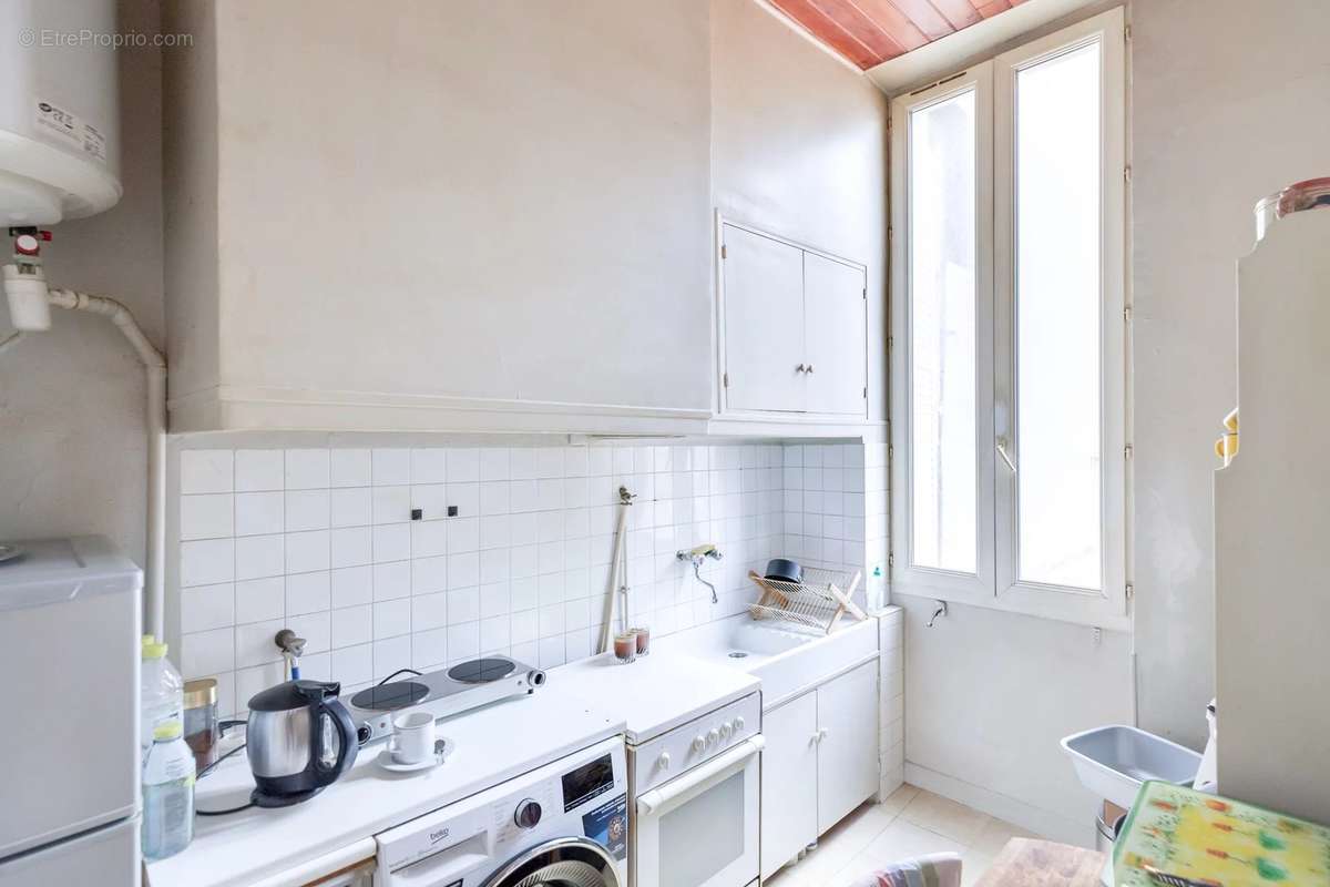 Appartement à MARSEILLE-1E