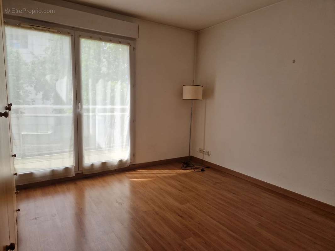 Appartement à MONTIGNY-LE-BRETONNEUX