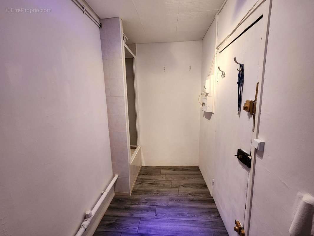 Appartement à PARIS-19E