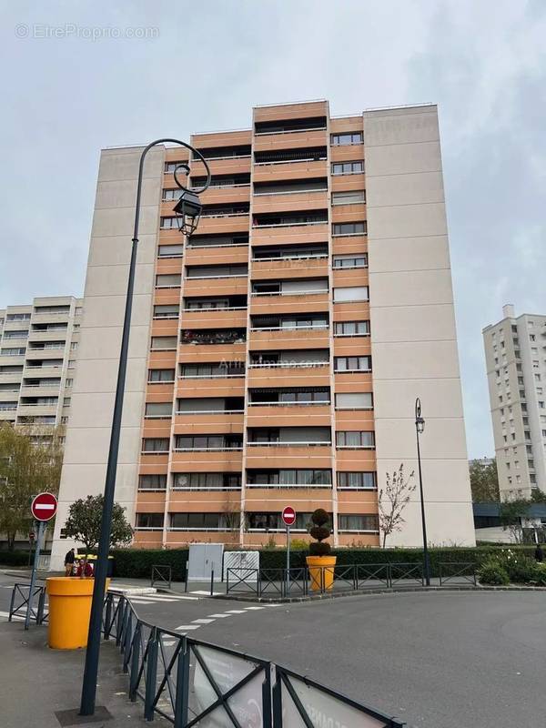 Appartement à CHELLES