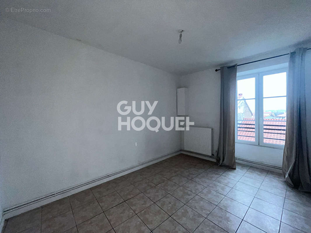 Appartement à GIVORS