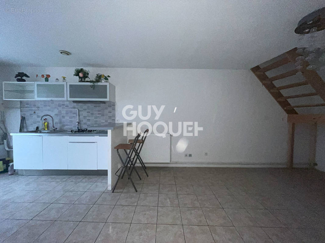 Appartement à GIVORS