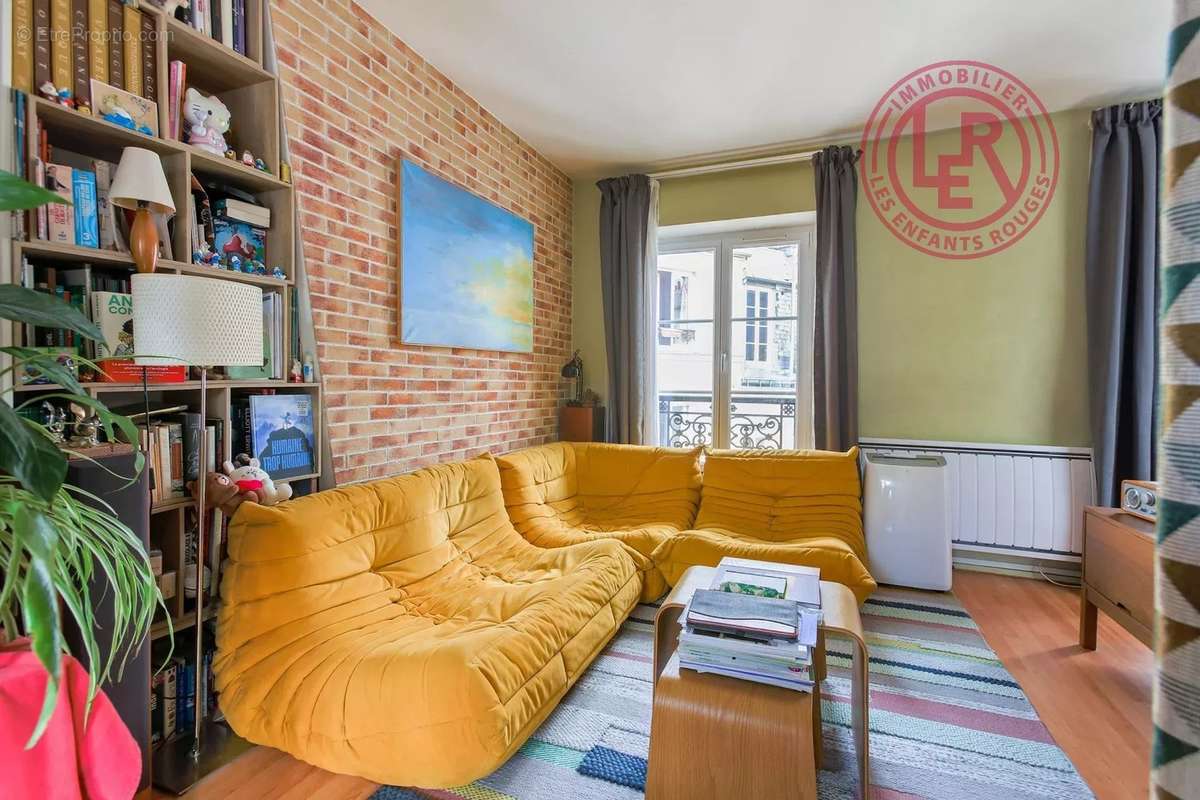 Appartement à PARIS-4E