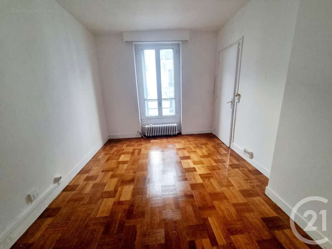 Appartement à SAINT-DENIS