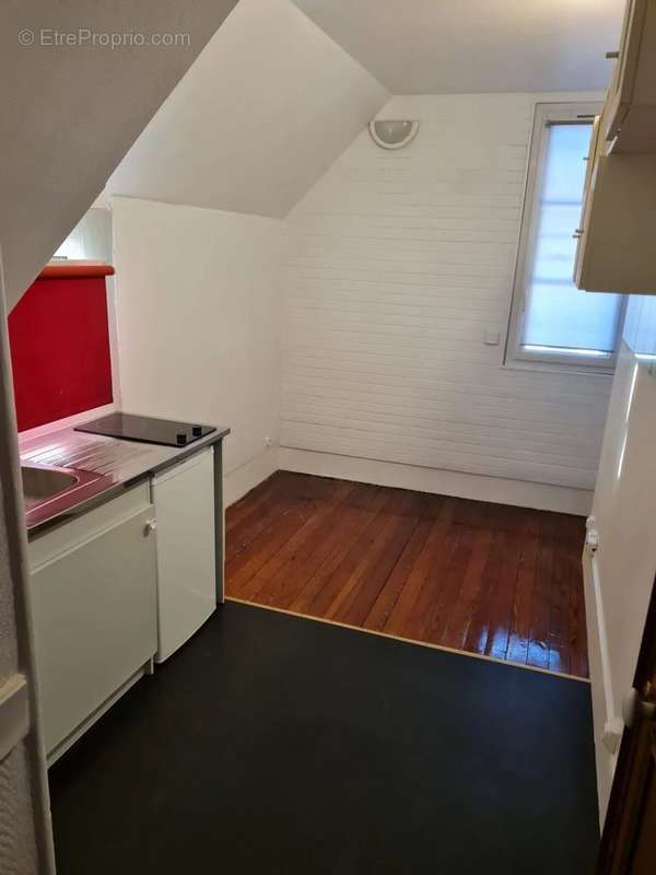 Appartement à PARIS-10E