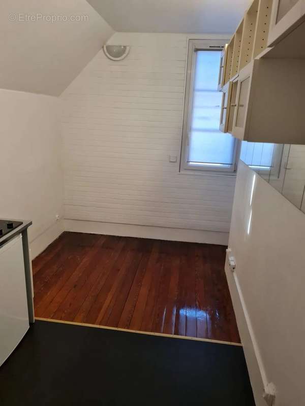 Appartement à PARIS-10E