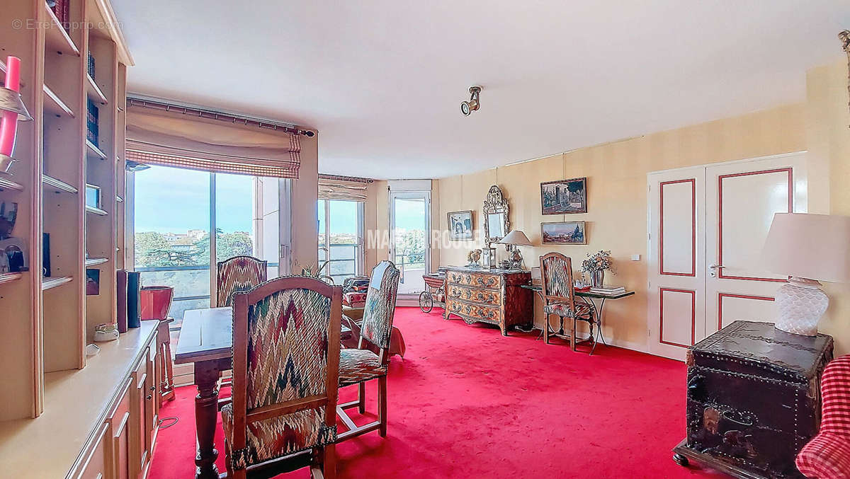 Appartement à BOULOGNE-BILLANCOURT