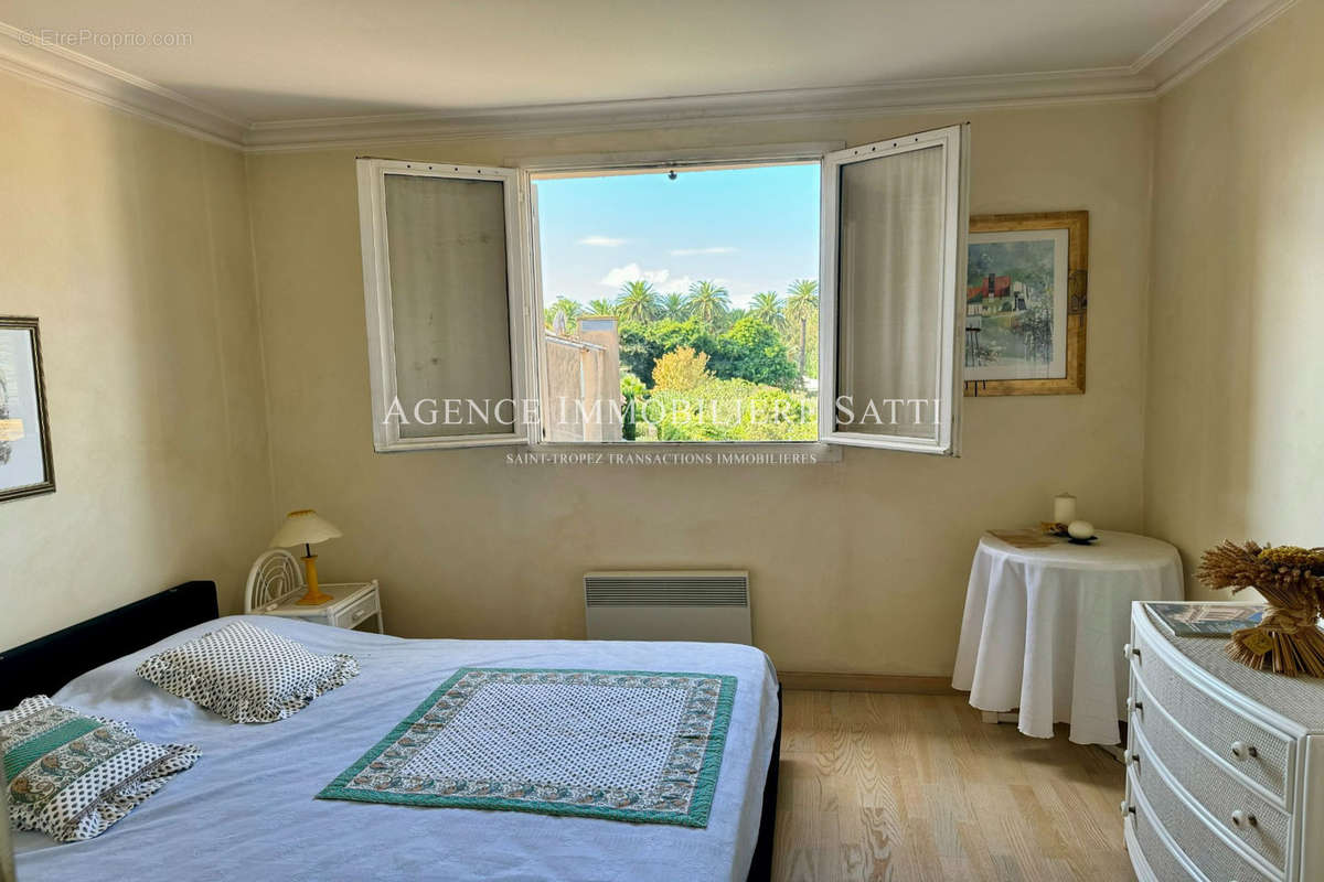 Appartement à SAINT-TROPEZ