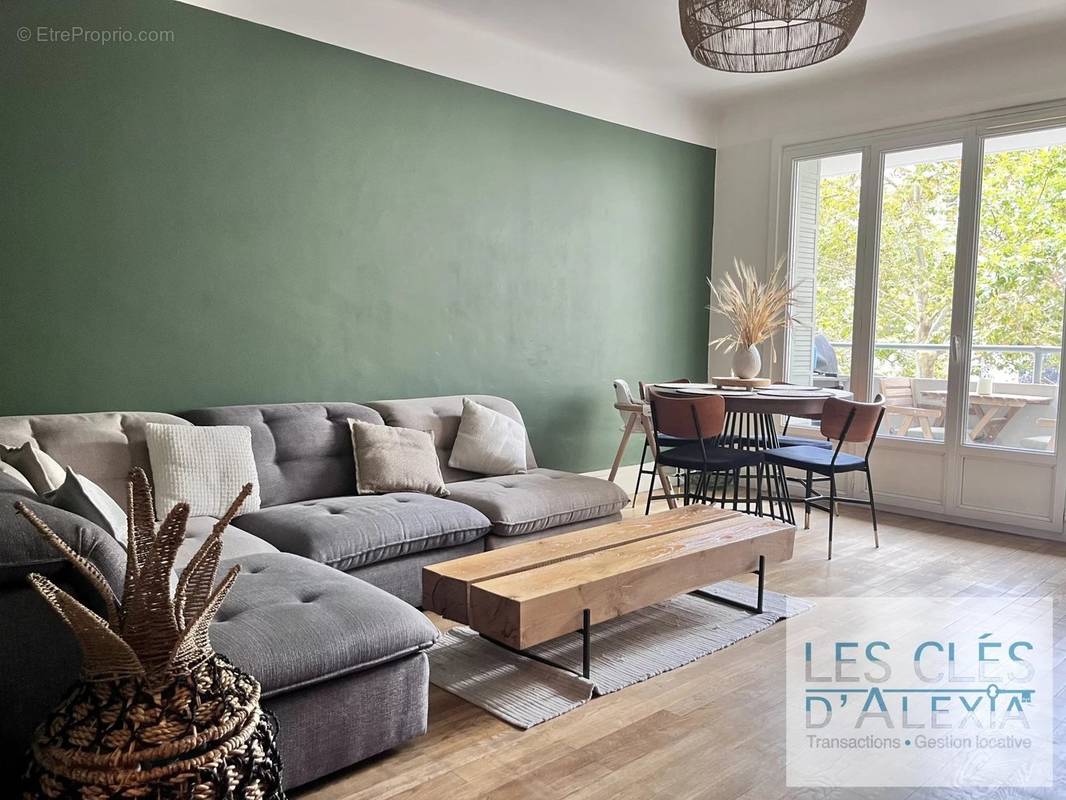 Appartement à LYON-8E