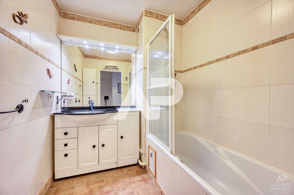 Appartement à RUEIL-MALMAISON