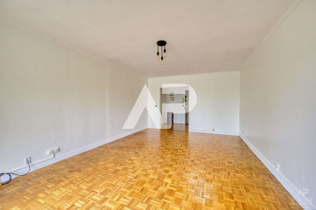 Appartement à RUEIL-MALMAISON