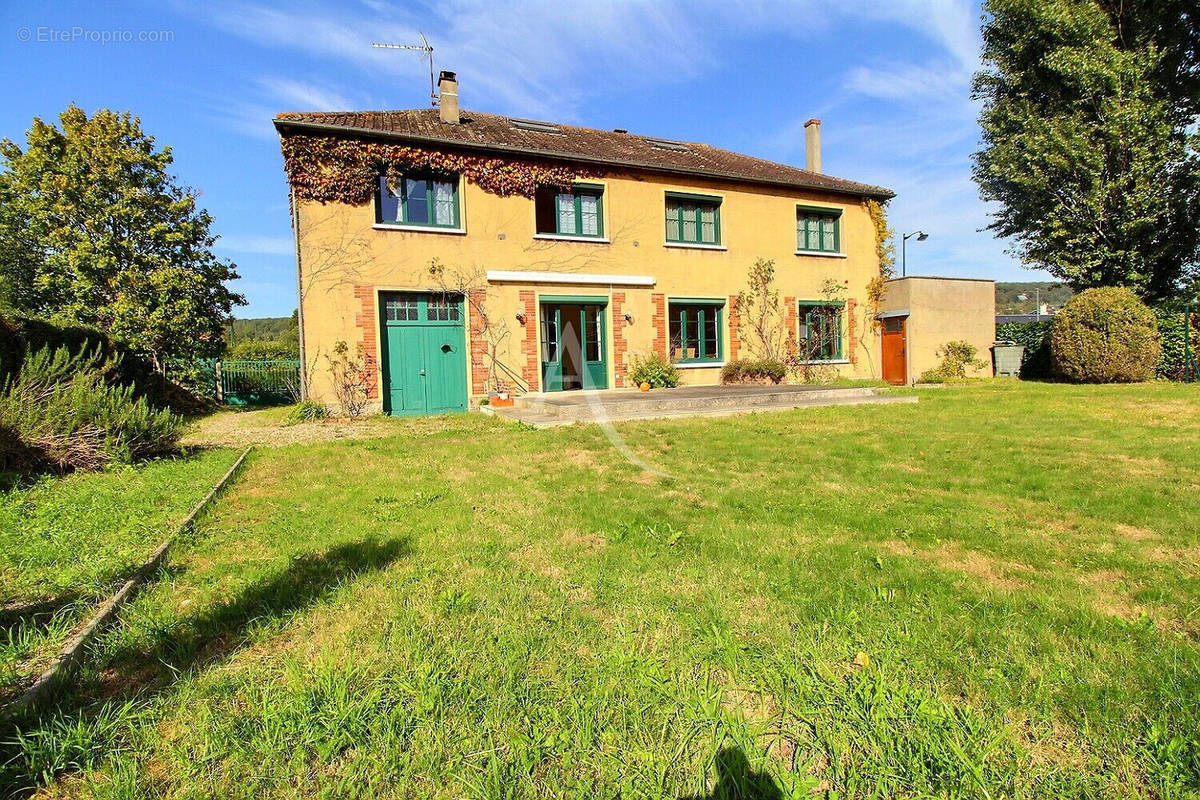 Maison à ROMILLY-SUR-ANDELLE