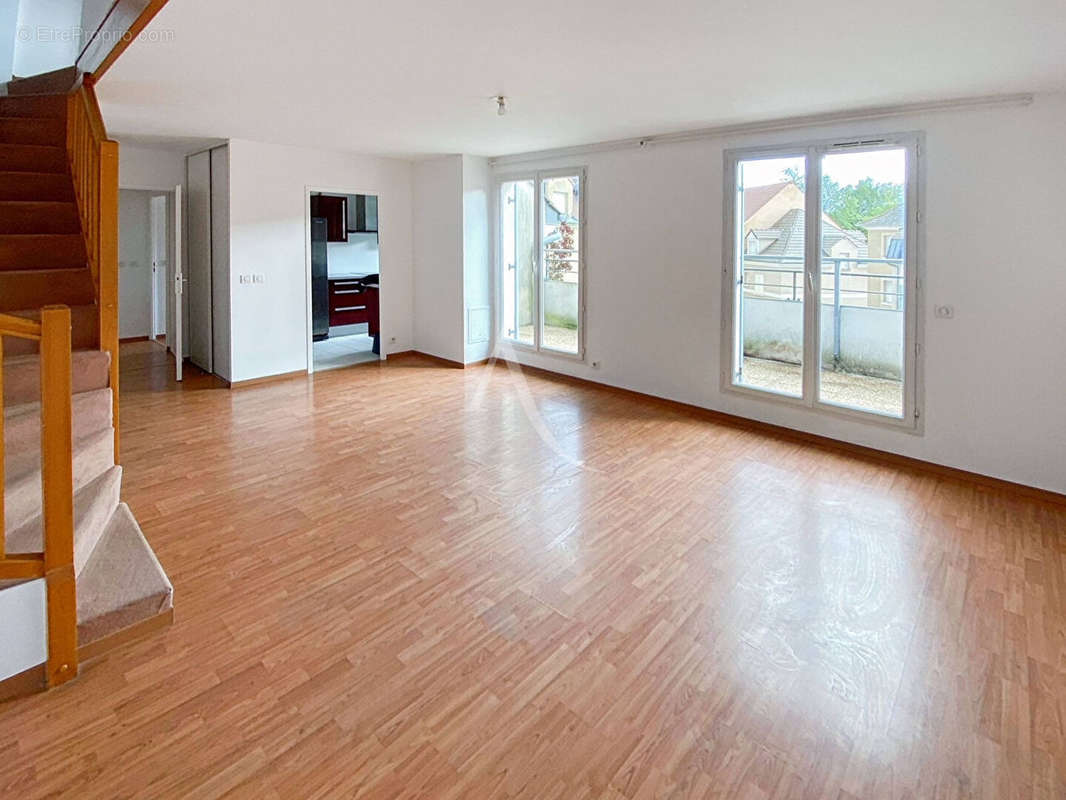 Appartement à VAUREAL