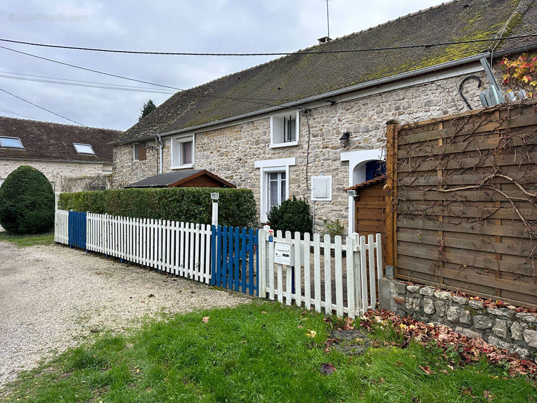 Maison à MILLY-LA-FORET