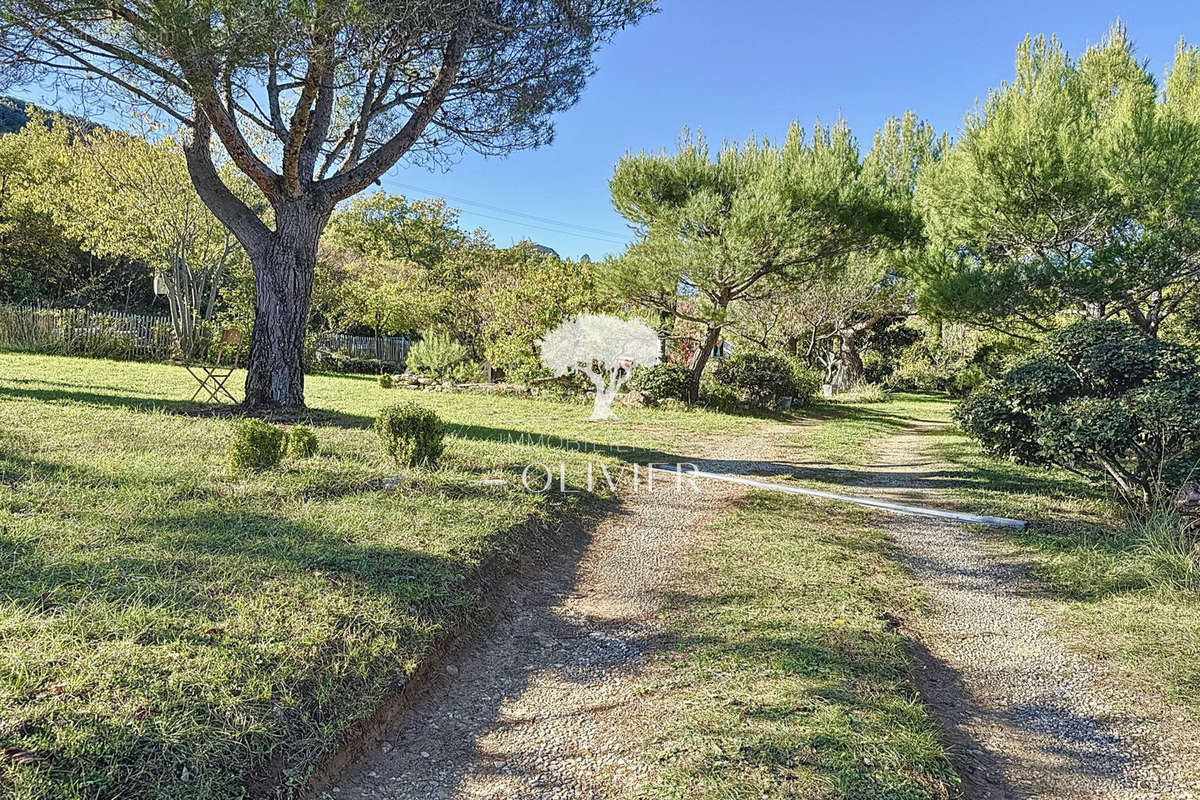 Maison à SAIGNON