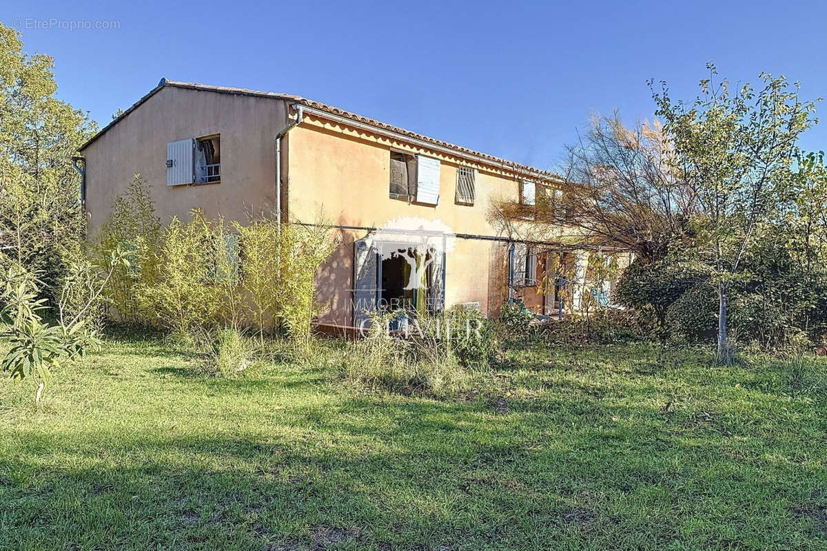 Maison à SAIGNON