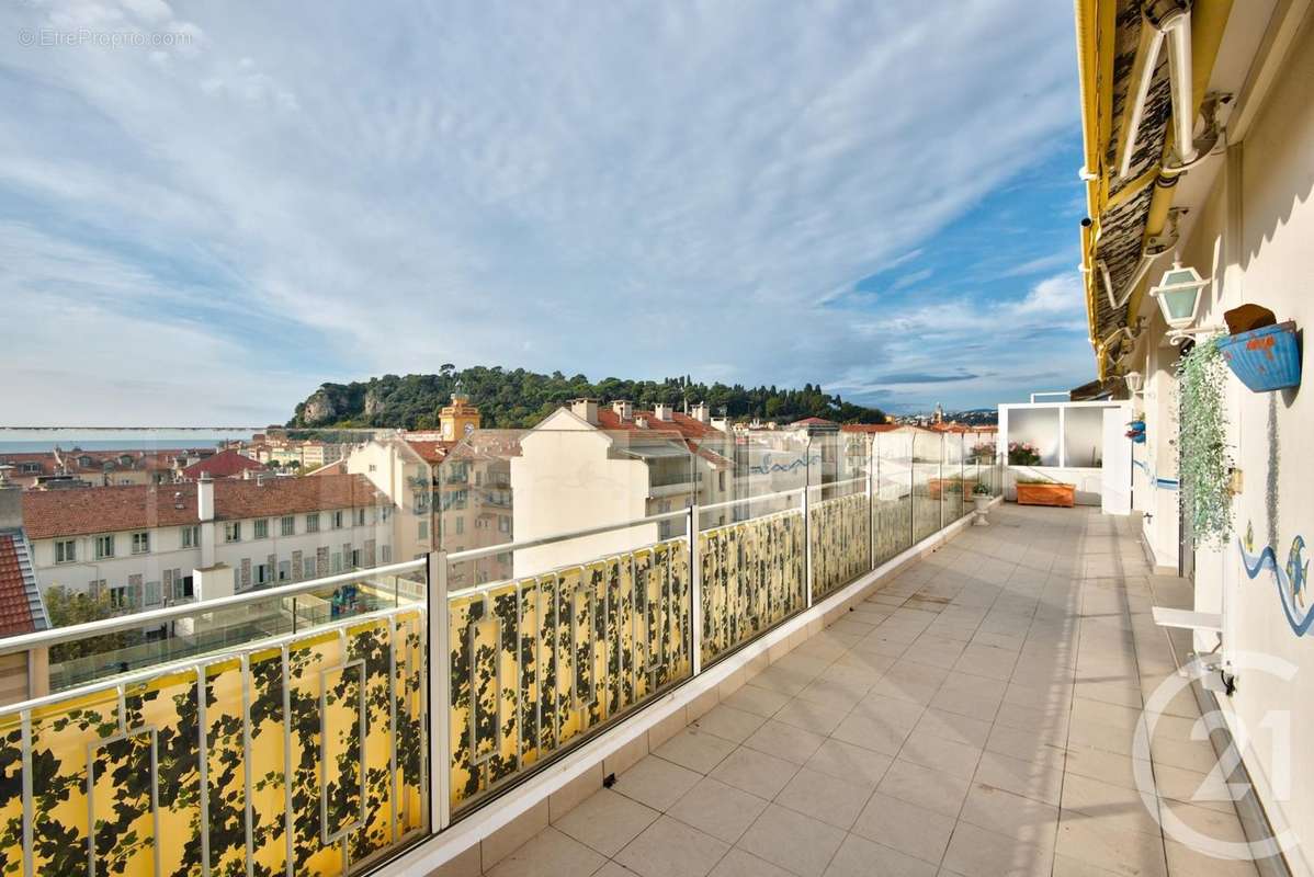 Appartement à NICE