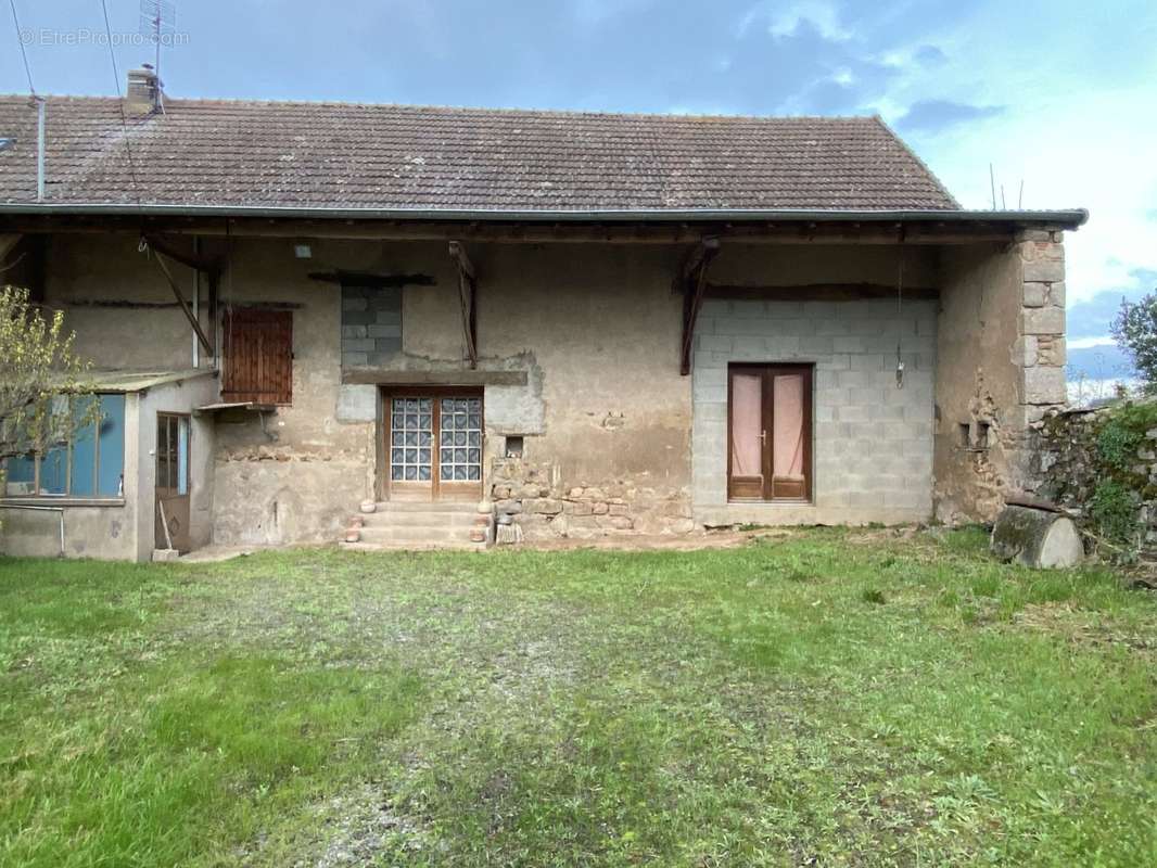 Maison à BUFFIERES