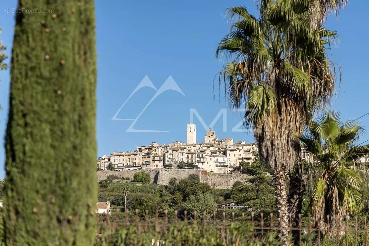 Maison à LA COLLE-SUR-LOUP