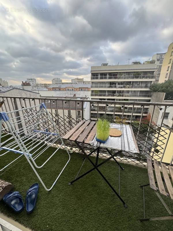 Appartement à PARIS-19E