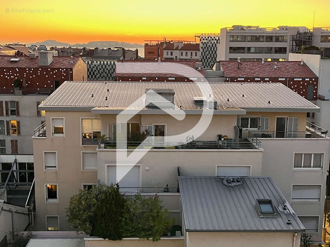 Appartement à MARSEILLE-2E