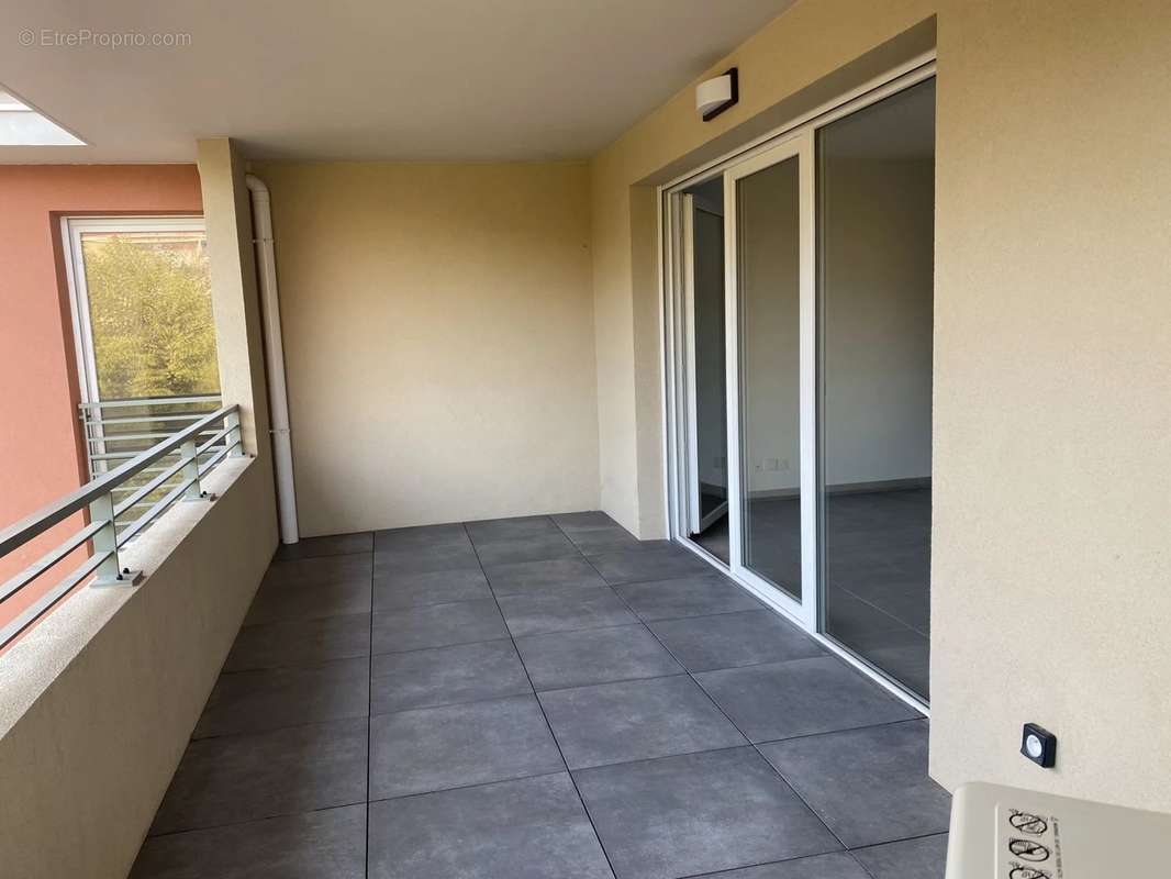 Appartement à FREJUS