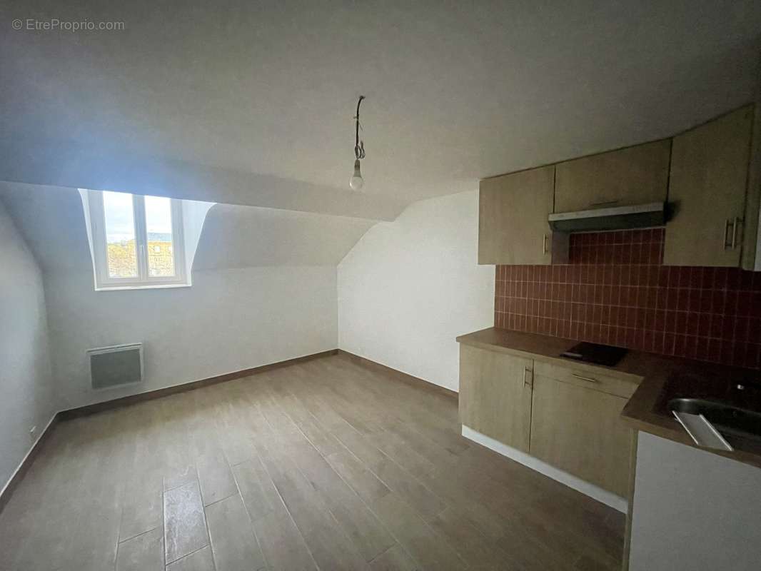 Appartement à CHARLEVILLE-MEZIERES