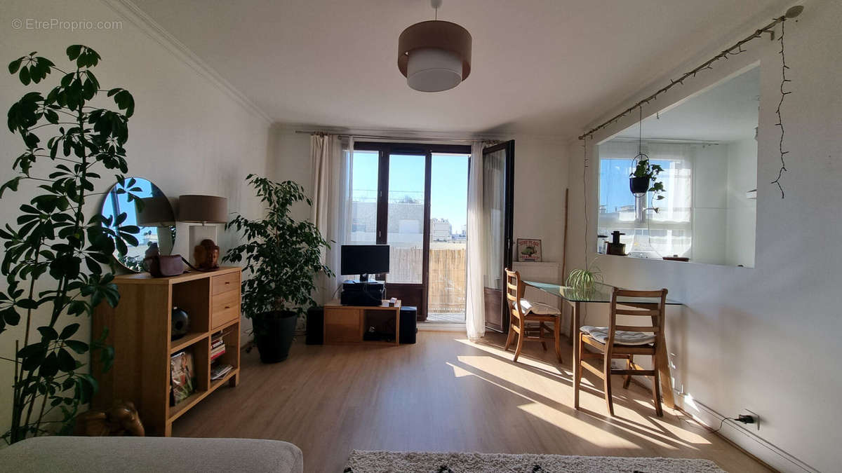 Appartement à MONTREUIL