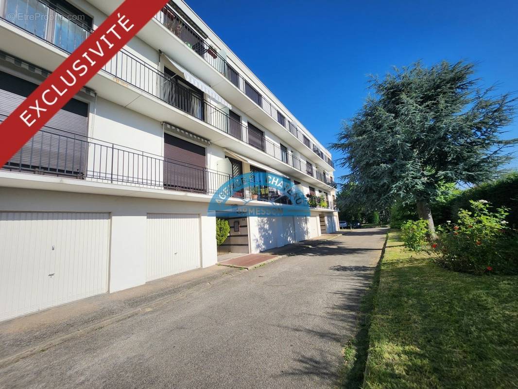 Appartement à CHENNEVIERES-SUR-MARNE