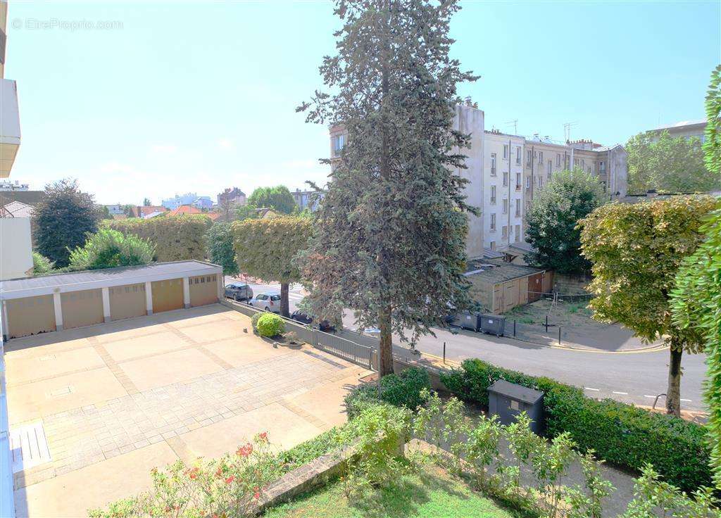 Appartement à SAINT-MAUR-DES-FOSSES