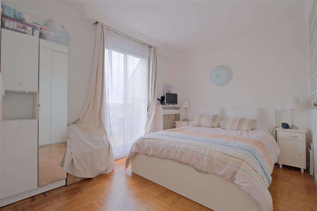 Appartement à SAINT-MAUR-DES-FOSSES