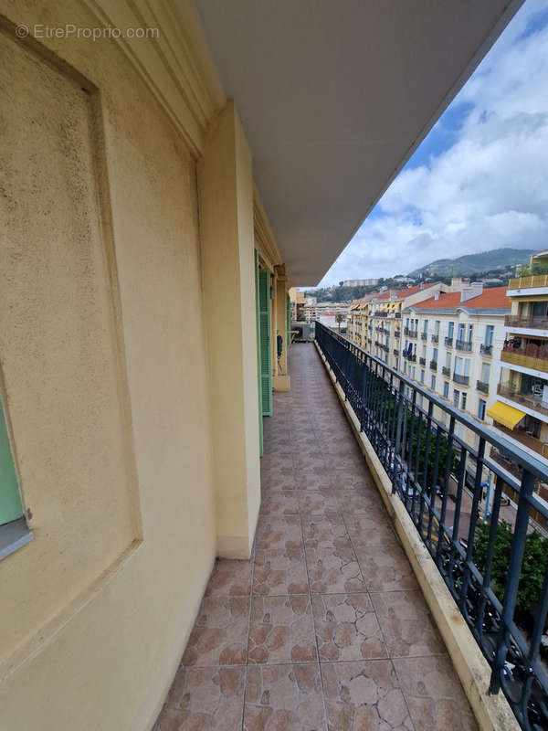 Appartement à MENTON