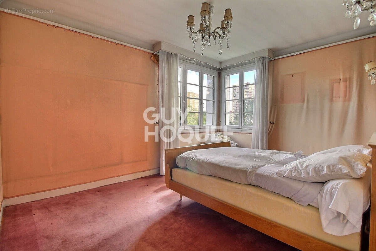 Appartement à BOURG-LA-REINE