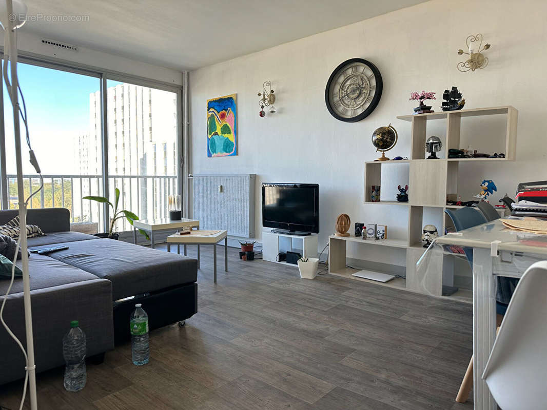 Appartement à MONS-EN-BAROEUL